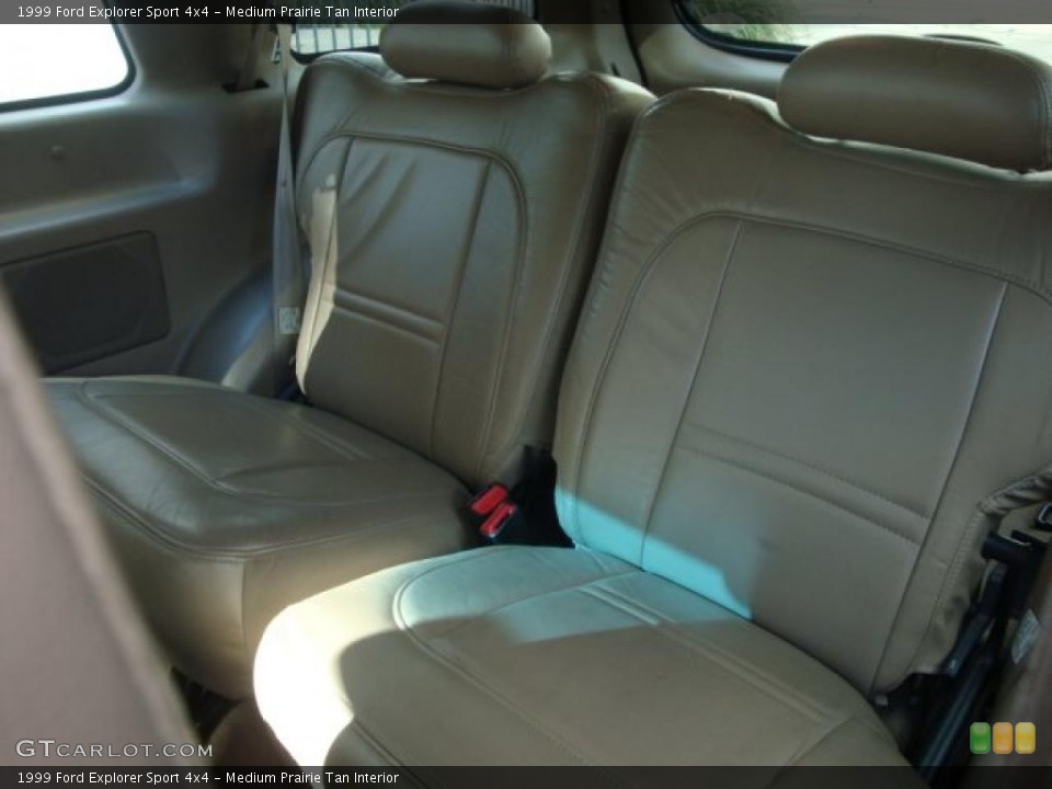 Medium Prairie Tan Interior Photo for the 1999 Ford Explorer Sport 4x4 #39041571