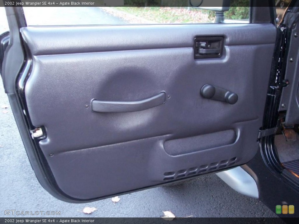 Agate Black Interior Door Panel for the 2002 Jeep Wrangler SE 4x4 #39043323