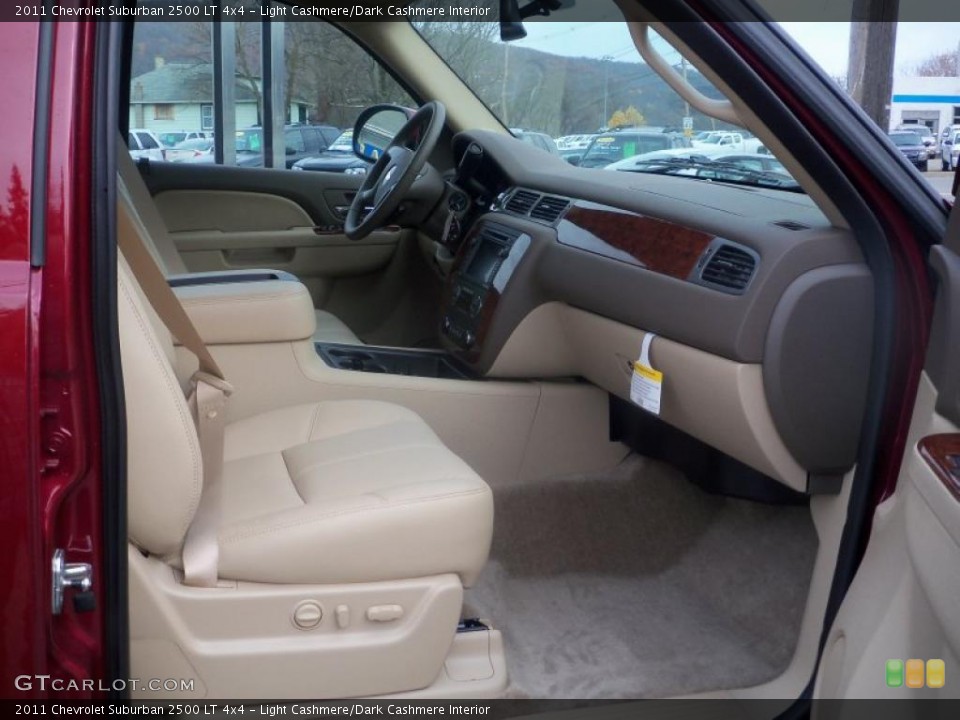 Light Cashmere/Dark Cashmere Interior Photo for the 2011 Chevrolet Suburban 2500 LT 4x4 #39043535