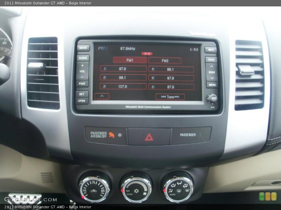 Beige Interior Controls for the 2011 Mitsubishi Outlander GT AWD #39047064