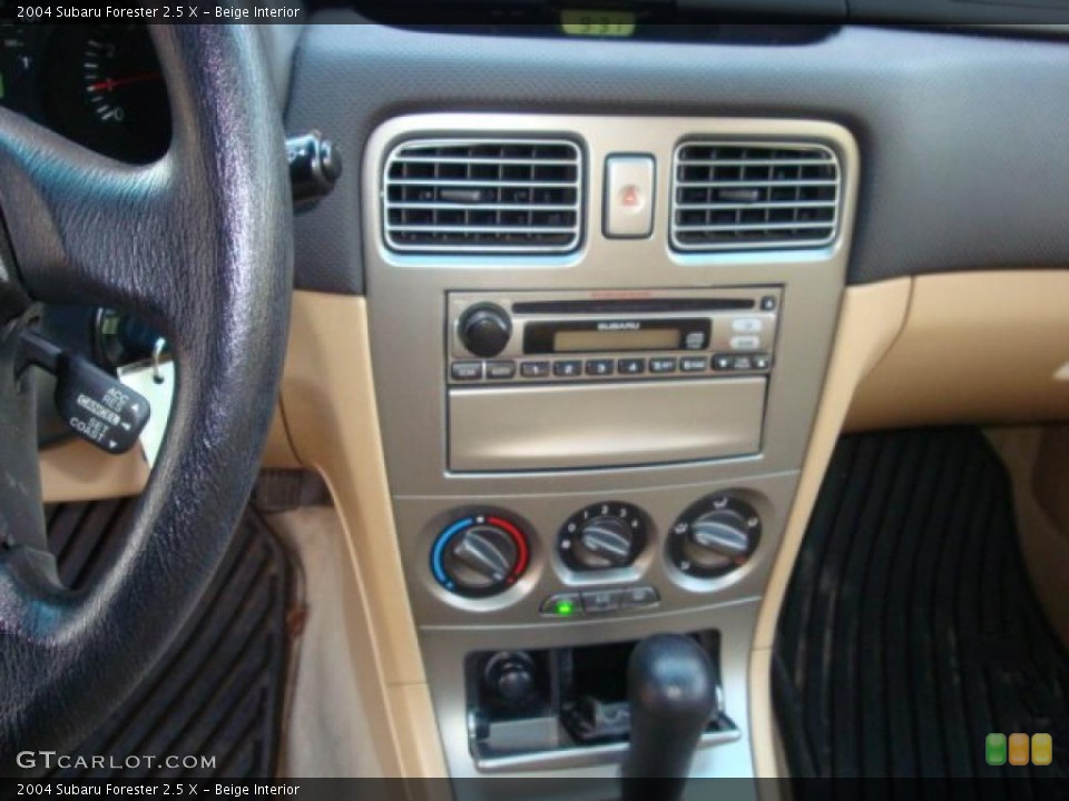 Beige Interior Controls for the 2004 Subaru Forester 2.5 X #39048364