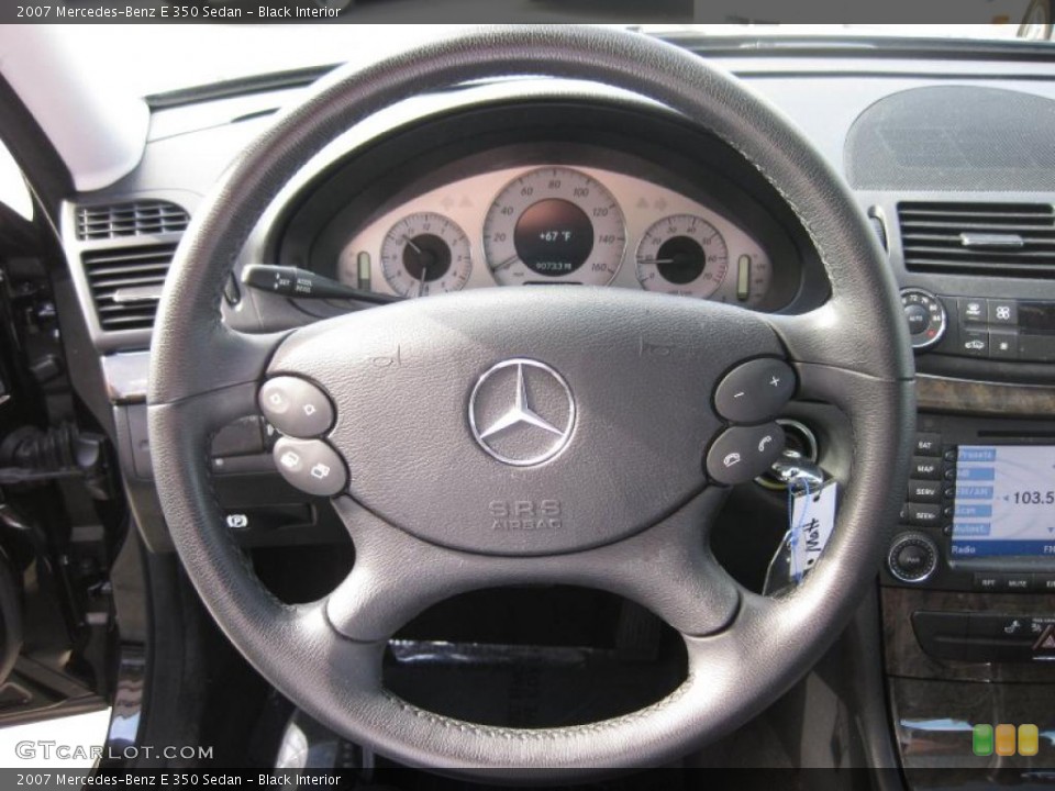 Black Interior Steering Wheel for the 2007 Mercedes-Benz E 350 Sedan #39051540