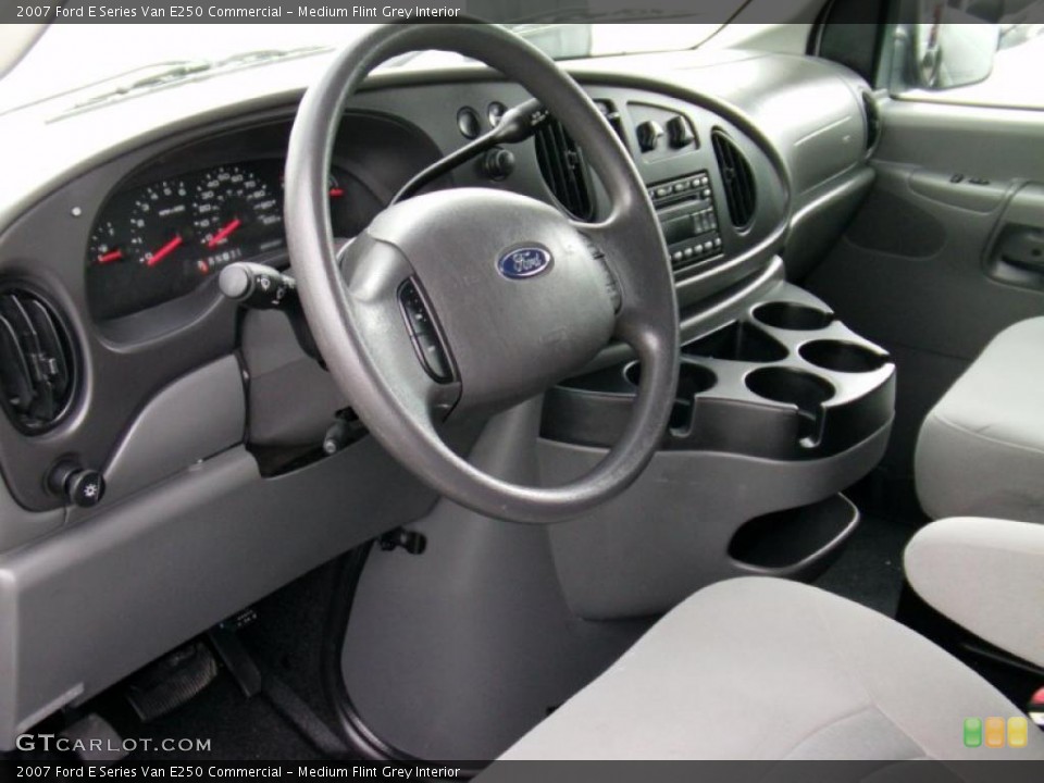 Medium Flint Grey Interior Photo for the 2007 Ford E Series Van E250 Commercial #39051644