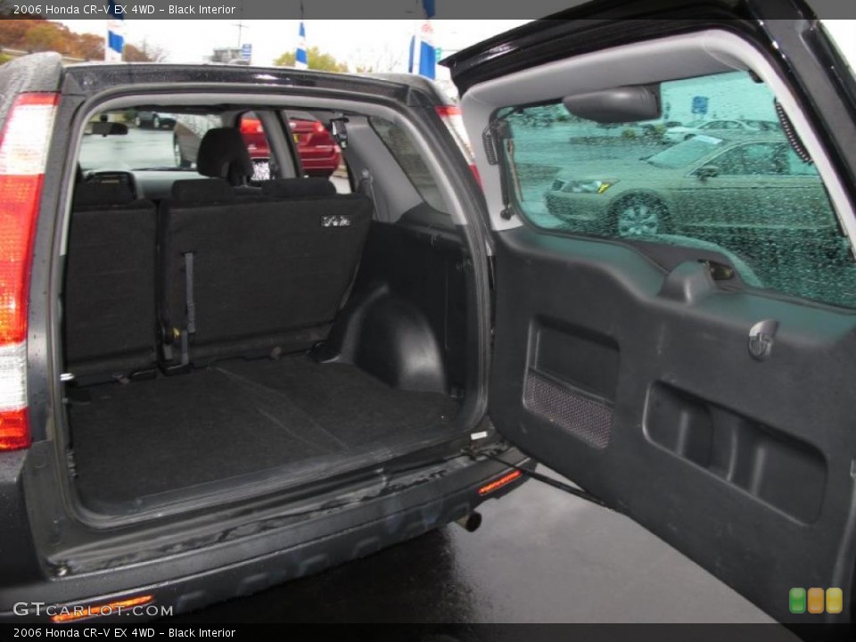 Black Interior Trunk for the 2006 Honda CR-V EX 4WD #39052104