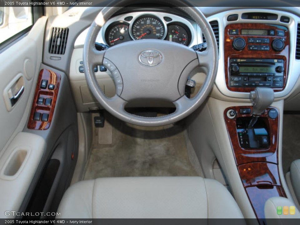 Ivory Interior Dashboard for the 2005 Toyota Highlander V6 4WD #39052448
