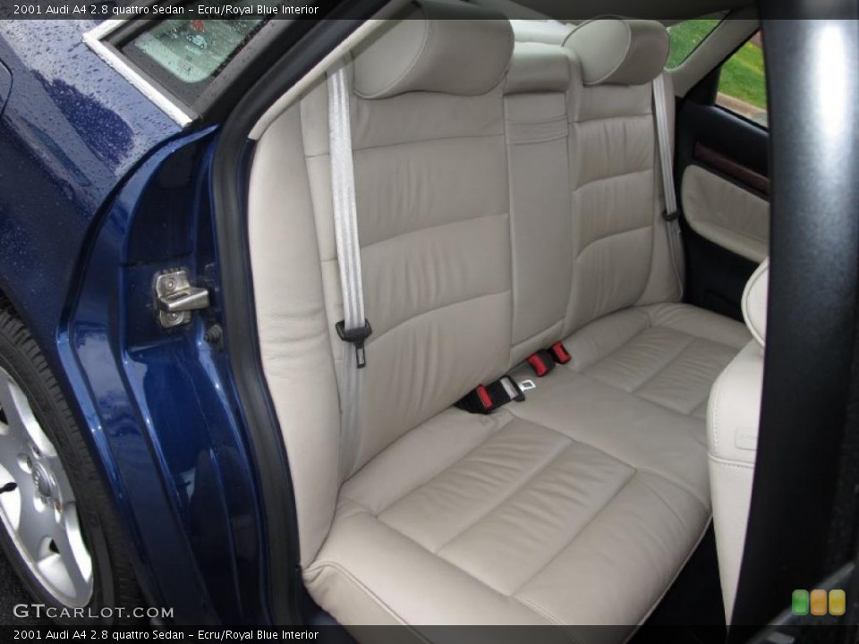 Ecru/Royal Blue Interior Photo for the 2001 Audi A4 2.8 quattro Sedan #39053236