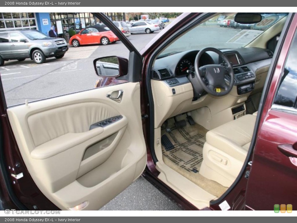Ivory Interior Photo for the 2008 Honda Odyssey EX-L #39054212