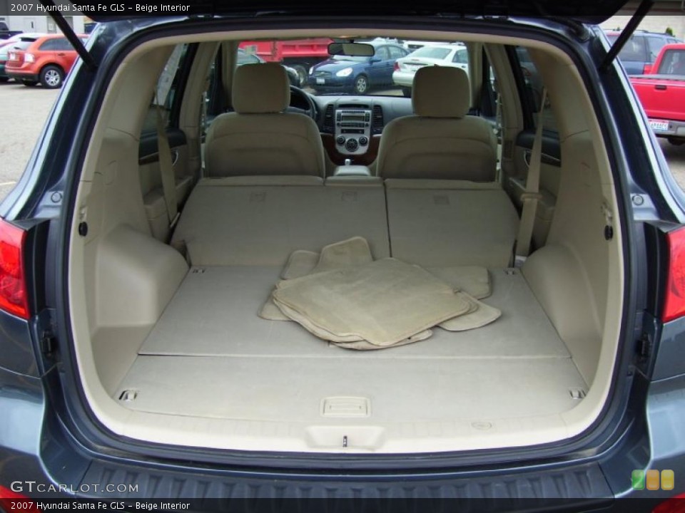 Beige Interior Trunk for the 2007 Hyundai Santa Fe GLS #39054336
