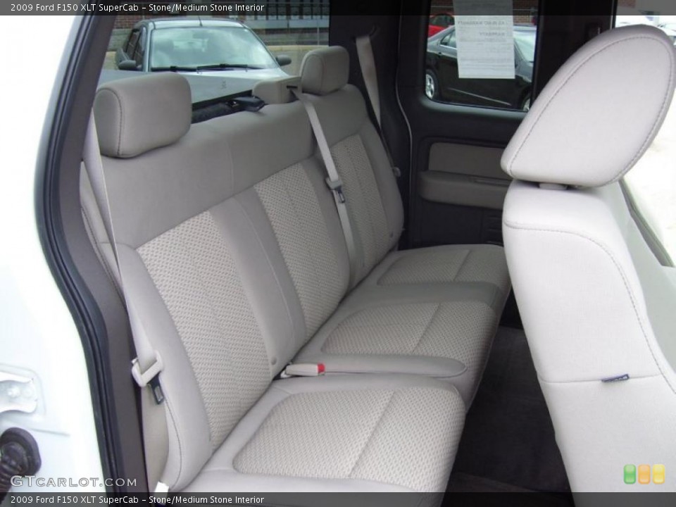 Stone/Medium Stone Interior Photo for the 2009 Ford F150 XLT SuperCab #39054588