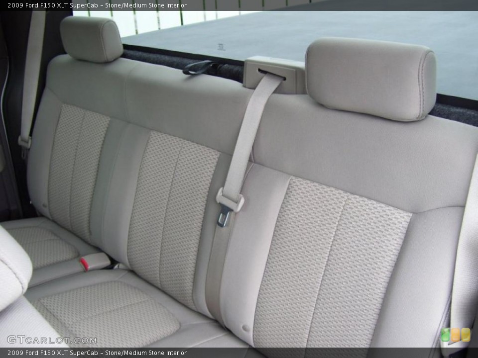 Stone/Medium Stone Interior Photo for the 2009 Ford F150 XLT SuperCab #39054616