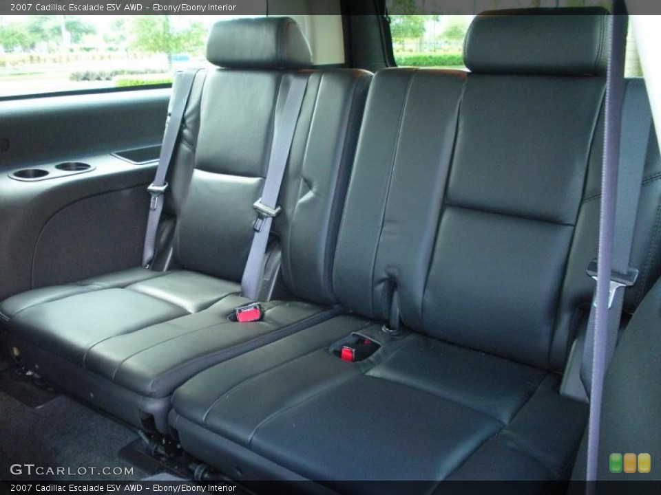 Ebony/Ebony Interior Photo for the 2007 Cadillac Escalade ESV AWD #39056004