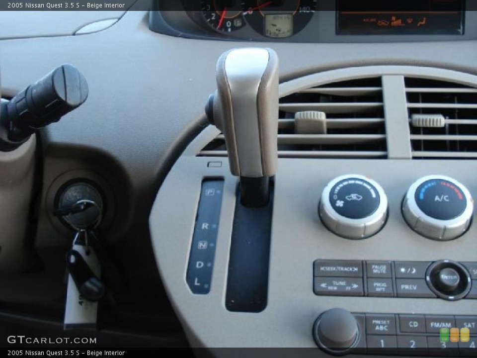 Beige Interior Controls for the 2005 Nissan Quest 3.5 S #39056164