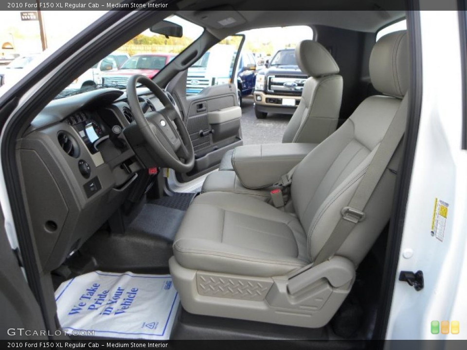 Medium Stone Interior Photo for the 2010 Ford F150 XL Regular Cab #39061383