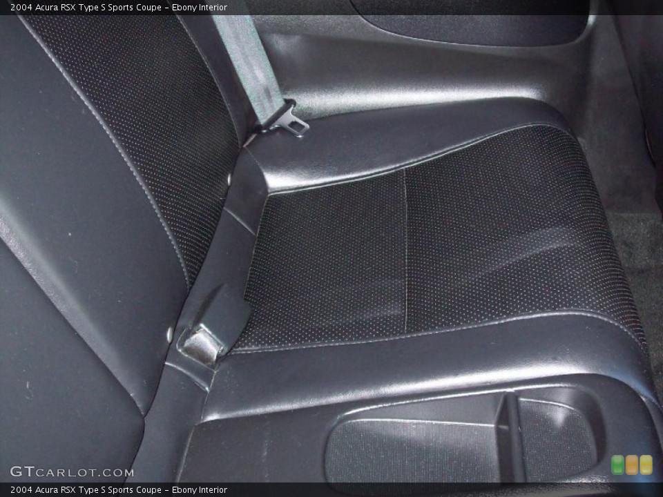 Ebony Interior Photo for the 2004 Acura RSX Type S Sports Coupe #39065075