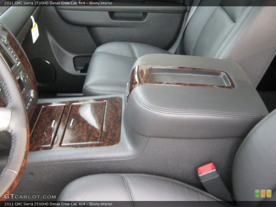 Ebony Interior Photo for the 2011 GMC Sierra 2500HD Denali Crew Cab 4x4 #39065247