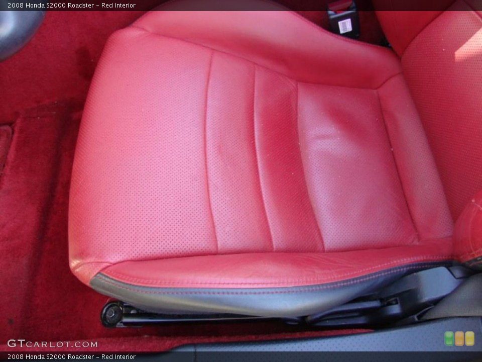Red Interior Photo for the 2008 Honda S2000 Roadster #39068456