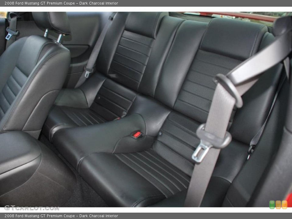 Dark Charcoal Interior Photo for the 2008 Ford Mustang GT Premium Coupe #39071179