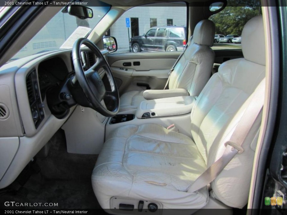 Tan/Neutral Interior Photo for the 2001 Chevrolet Tahoe LT #39072679