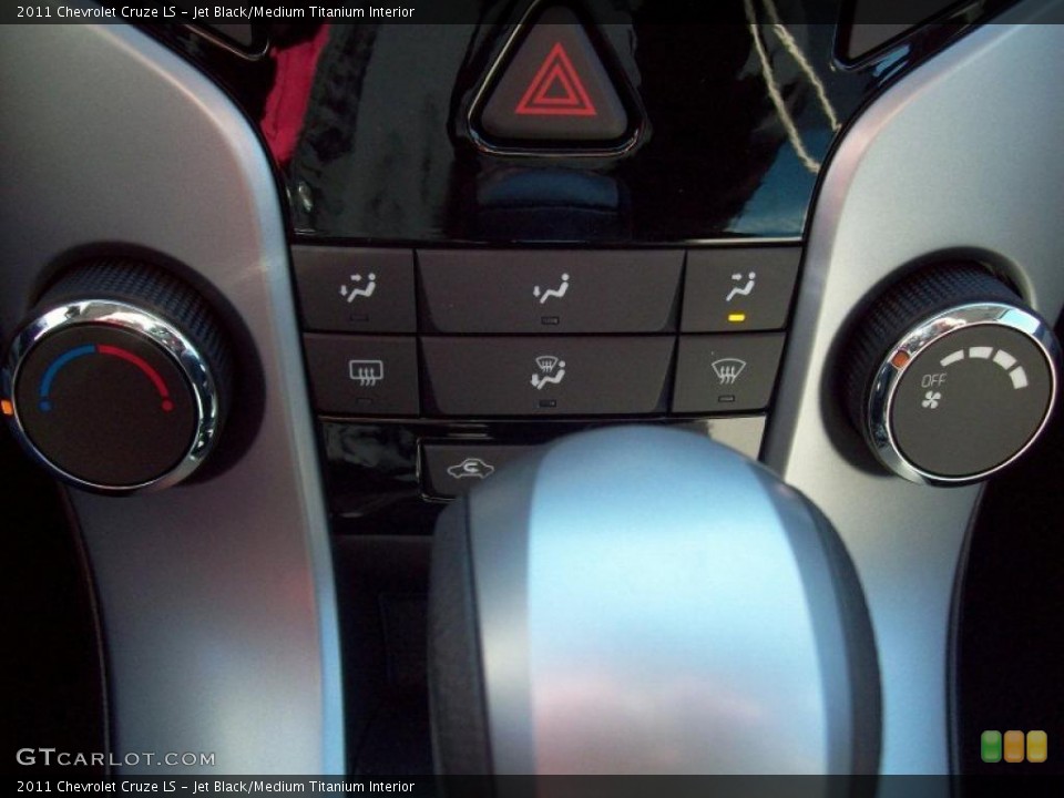 Jet Black/Medium Titanium Interior Controls for the 2011 Chevrolet Cruze LS #39073151