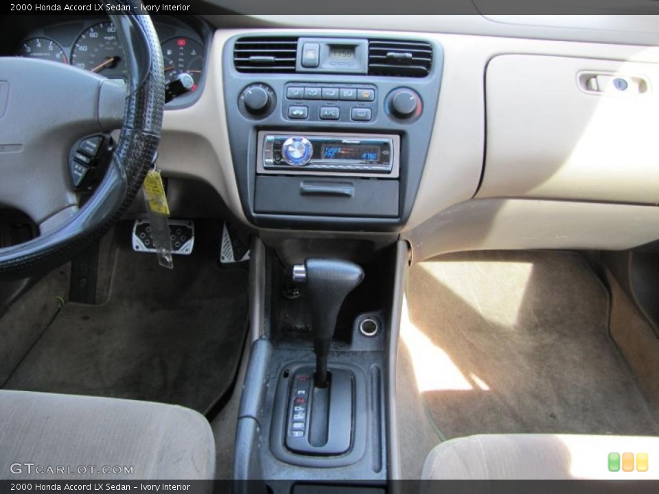 Ivory Interior Dashboard for the 2000 Honda Accord LX Sedan #39073431