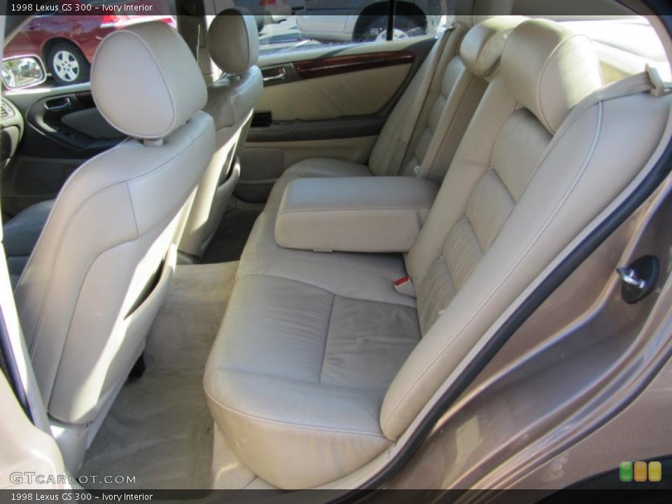 Ivory Interior Photo for the 1998 Lexus GS 300 #39075551