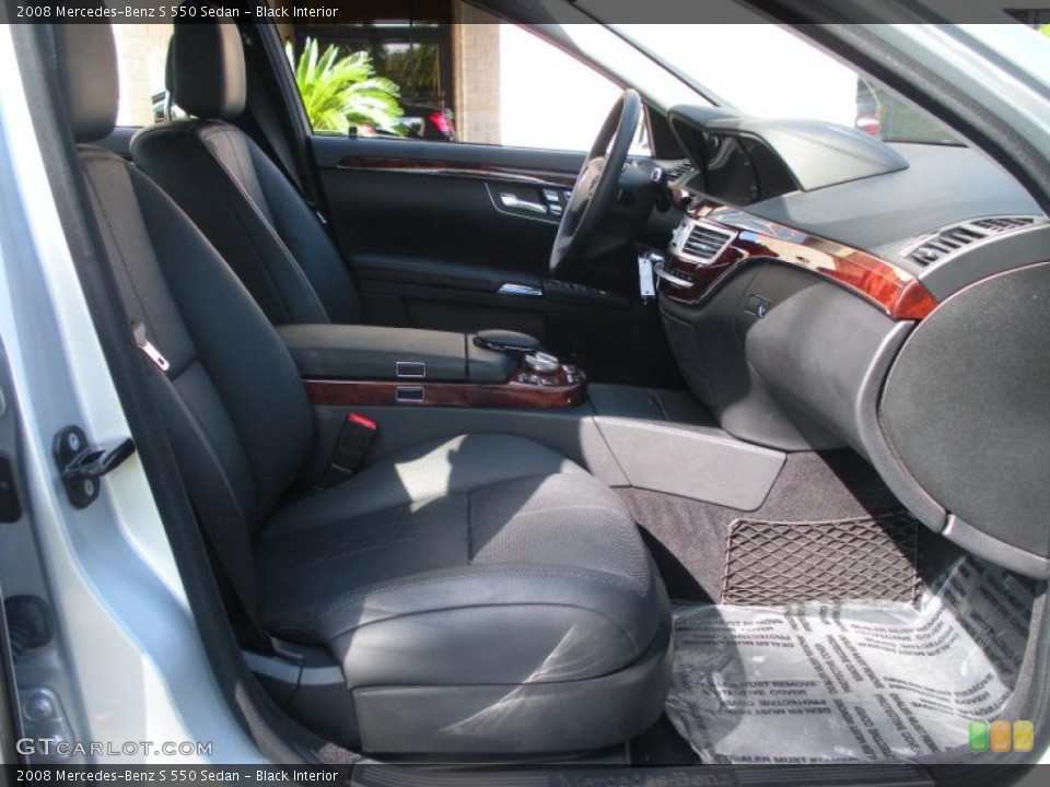 Black Interior Photo for the 2008 Mercedes-Benz S 550 Sedan #39079175