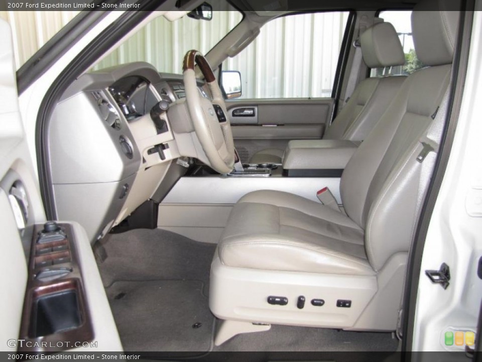 Stone Interior Photo for the 2007 Ford Expedition Limited #39079287