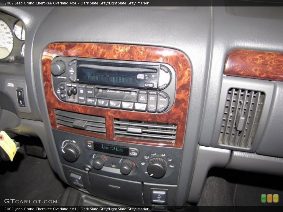 Dark Slate Gray/Light Slate Gray Interior Controls for the 2002 Jeep Grand Cherokee Overland 4x4 #39080067