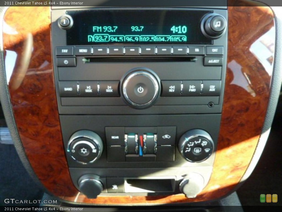 Ebony Interior Controls for the 2011 Chevrolet Tahoe LS 4x4 #39080927