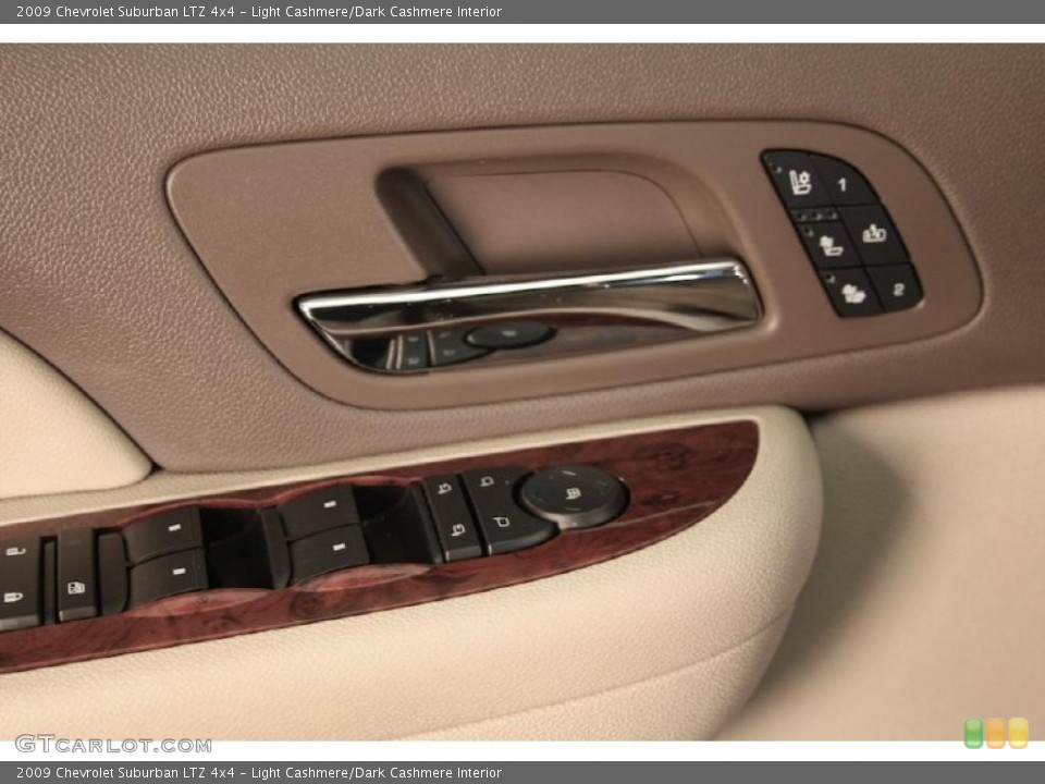 Light Cashmere/Dark Cashmere Interior Controls for the 2009 Chevrolet Suburban LTZ 4x4 #39084281