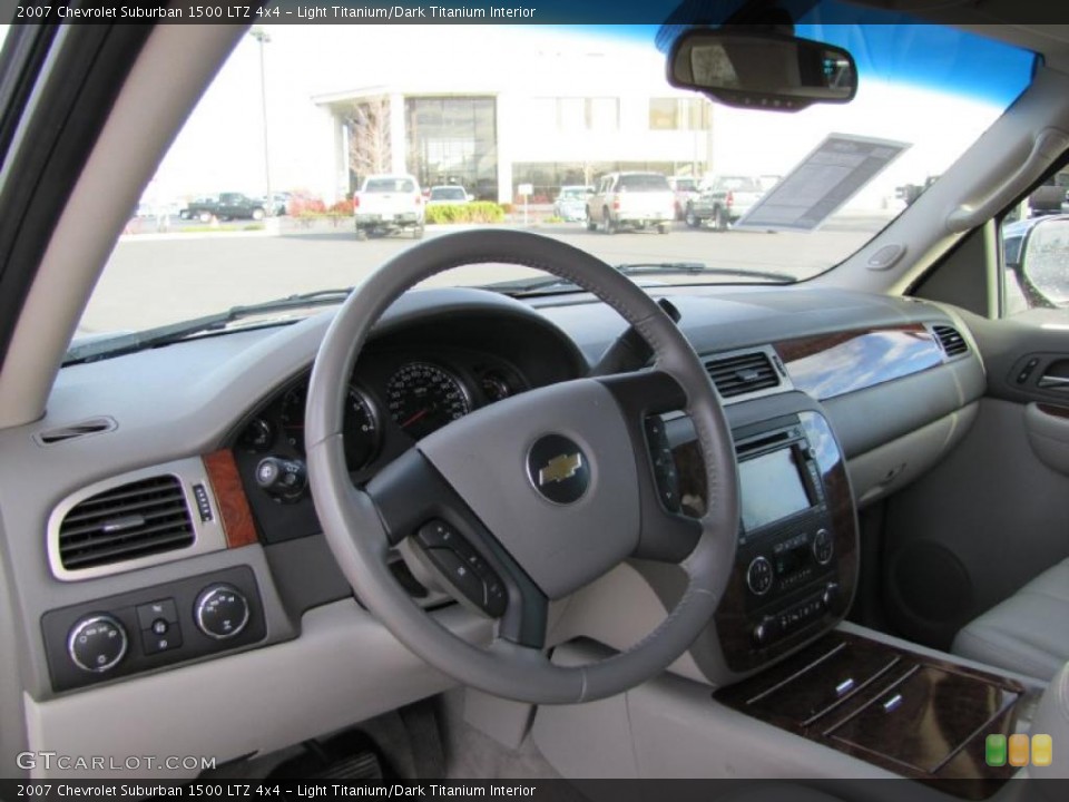 Light Titanium/Dark Titanium Interior Dashboard for the 2007 Chevrolet Suburban 1500 LTZ 4x4 #39085177