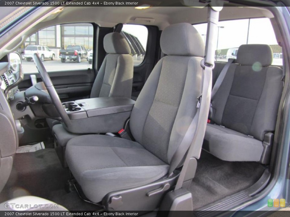 Ebony Black Interior Photo for the 2007 Chevrolet Silverado 1500 LT Extended Cab 4x4 #39085421
