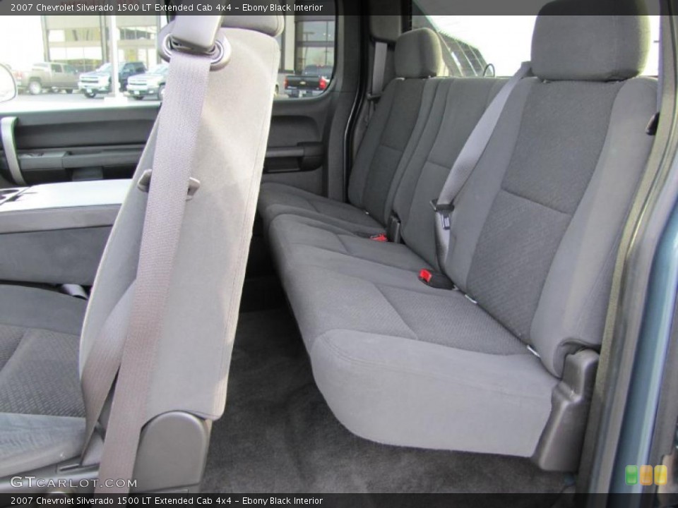 Ebony Black Interior Photo for the 2007 Chevrolet Silverado 1500 LT Extended Cab 4x4 #39085437