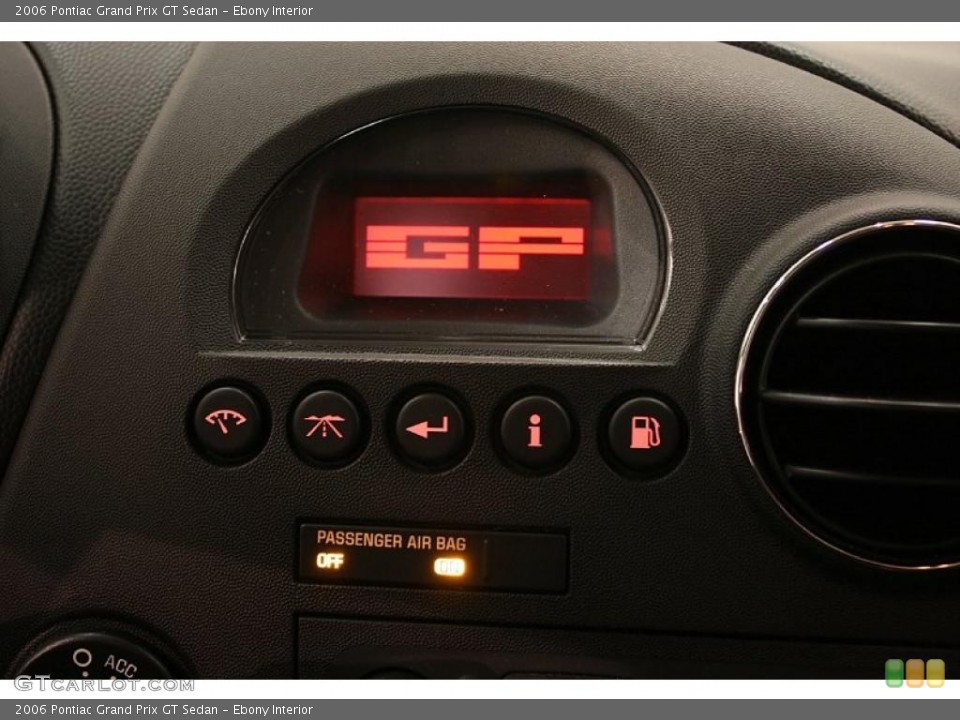 Ebony Interior Controls for the 2006 Pontiac Grand Prix GT Sedan #39088650