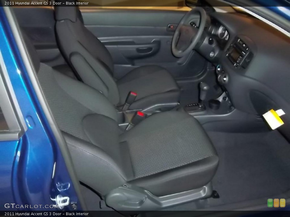 Black Interior Photo for the 2011 Hyundai Accent GS 3 Door #39092906