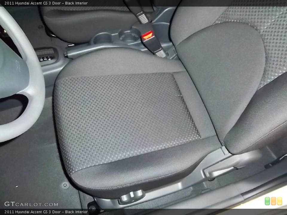 Black Interior Photo for the 2011 Hyundai Accent GS 3 Door #39093226