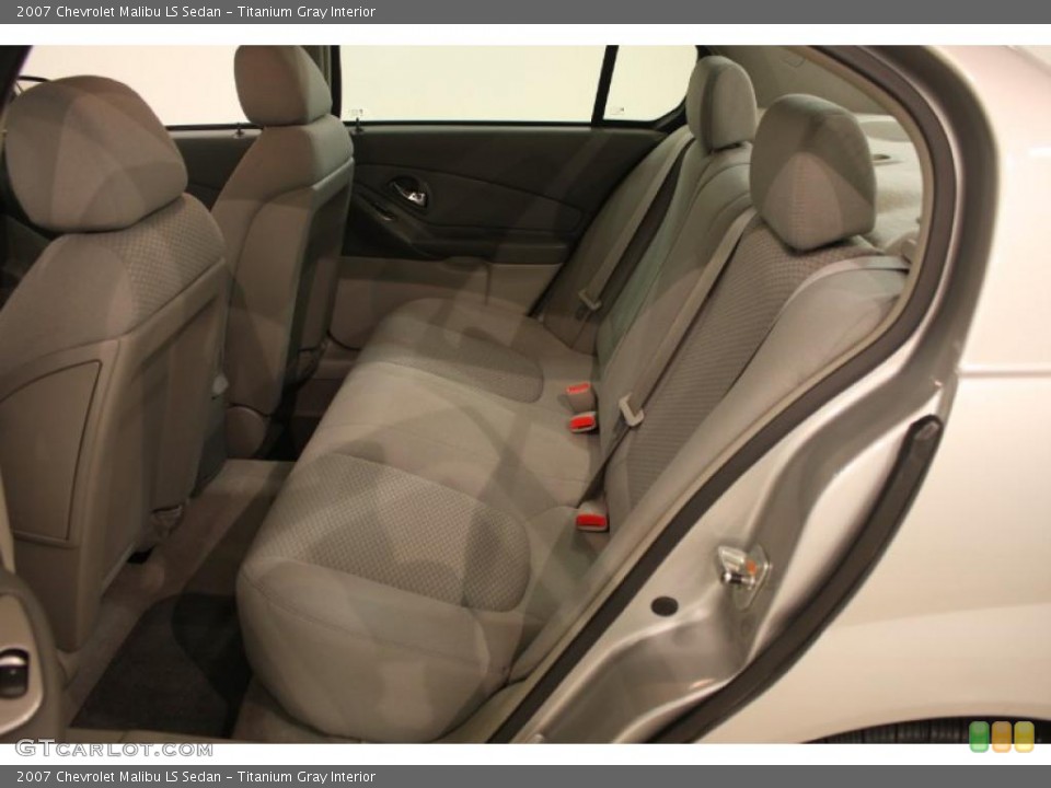 Titanium Gray Interior Photo for the 2007 Chevrolet Malibu LS Sedan #39094023