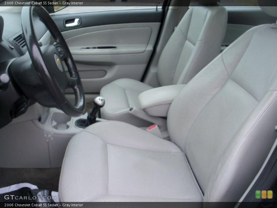 Gray Interior Photo for the 2006 Chevrolet Cobalt SS Sedan #39094262