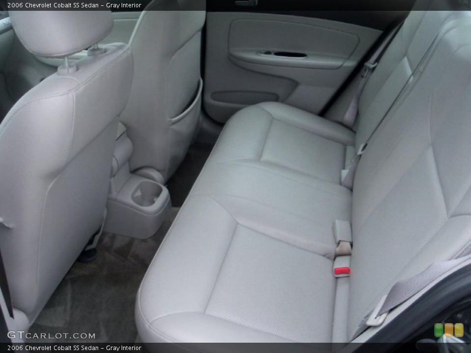 Gray Interior Photo for the 2006 Chevrolet Cobalt SS Sedan #39094278