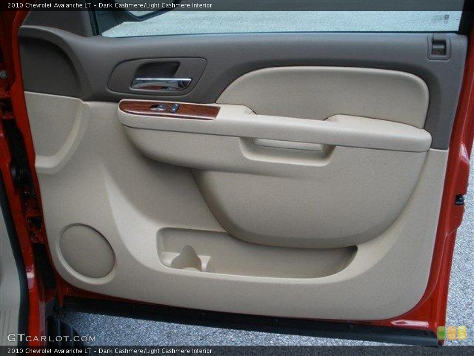Dark Cashmere/Light Cashmere Interior Door Panel for the 2010 Chevrolet Avalanche LT #39094438