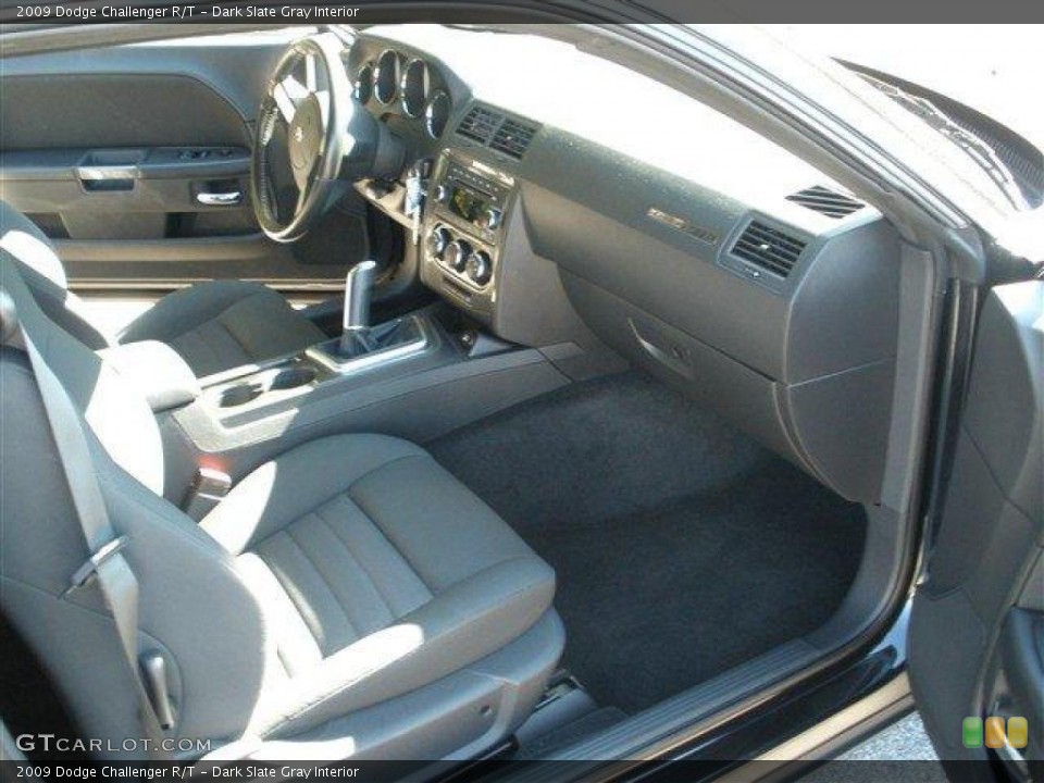 Dark Slate Gray Interior Photo for the 2009 Dodge Challenger R/T #39100710