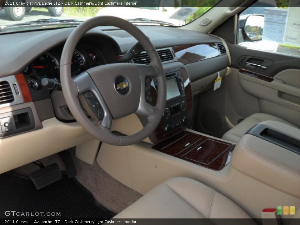 Dark Cashmere/Light Cashmere 2011 Chevrolet Avalanche Interiors