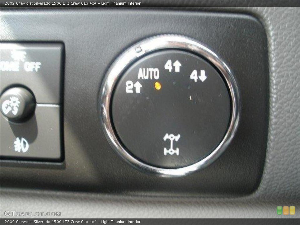 Light Titanium Interior Controls for the 2009 Chevrolet Silverado 1500 LTZ Crew Cab 4x4 #39106485