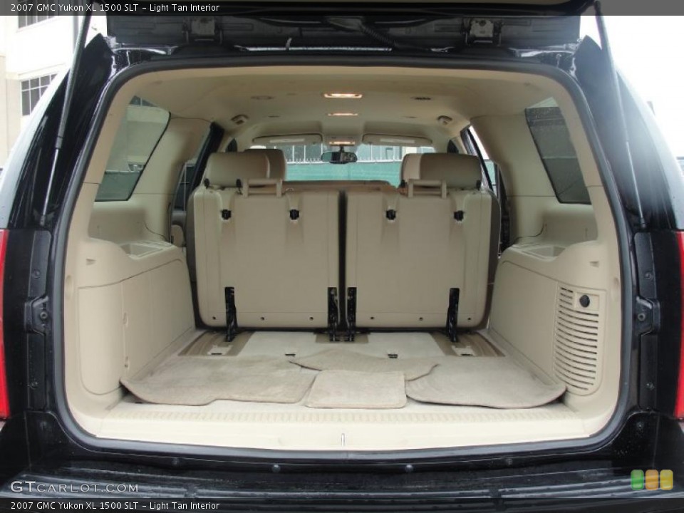 Light Tan Interior Trunk for the 2007 GMC Yukon XL 1500 SLT #39109513