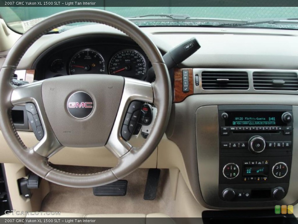 Light Tan Interior Dashboard for the 2007 GMC Yukon XL 1500 SLT #39109637