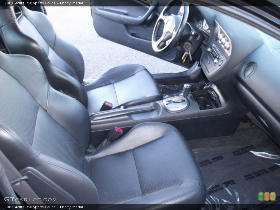 Ebony Interior Photo for the 2004 Acura RSX Sports Coupe #39109829