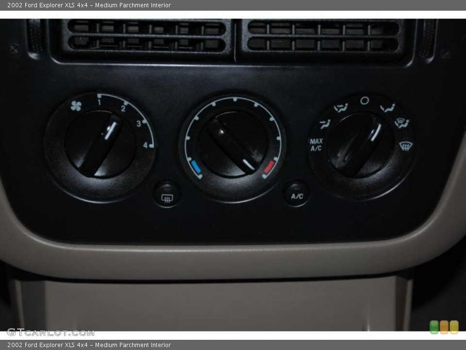 Medium Parchment Interior Controls for the 2002 Ford Explorer XLS 4x4 #39110769