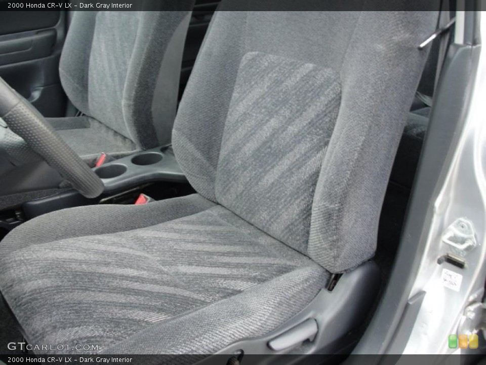 Dark Gray Interior Photo for the 2000 Honda CR-V LX #39111901