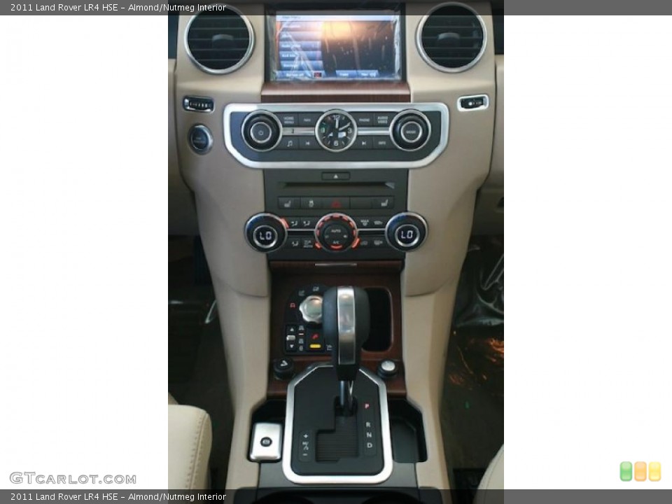 Almond/Nutmeg Interior Photo for the 2011 Land Rover LR4 HSE #39114916