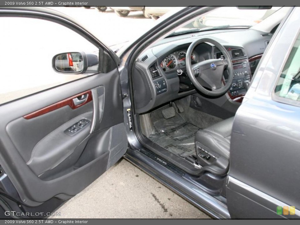 Graphite Interior Photo for the 2009 Volvo S60 2.5T AWD #39117644